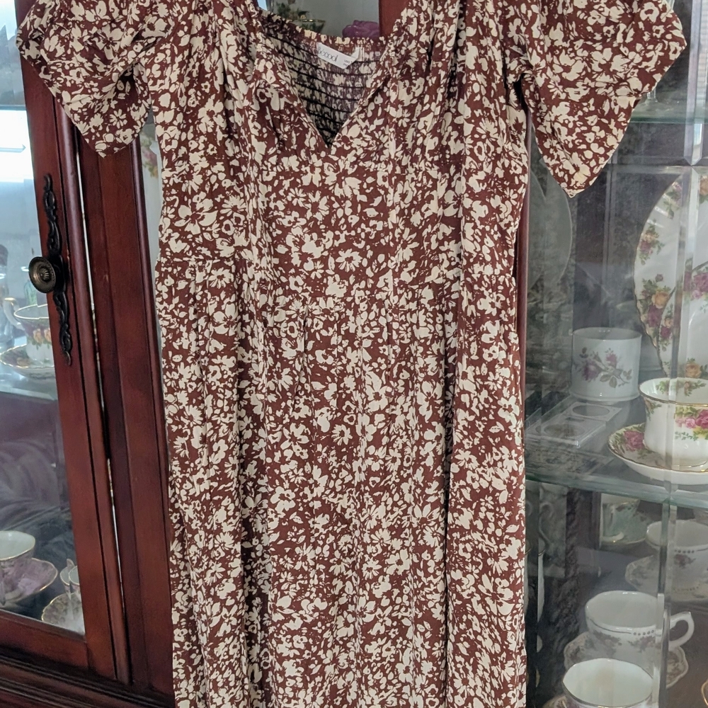 NWOT BE COOL Brown and Cream Floral Midi Dress